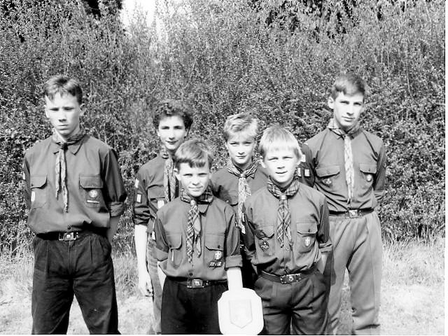 District Flag winners year unknown